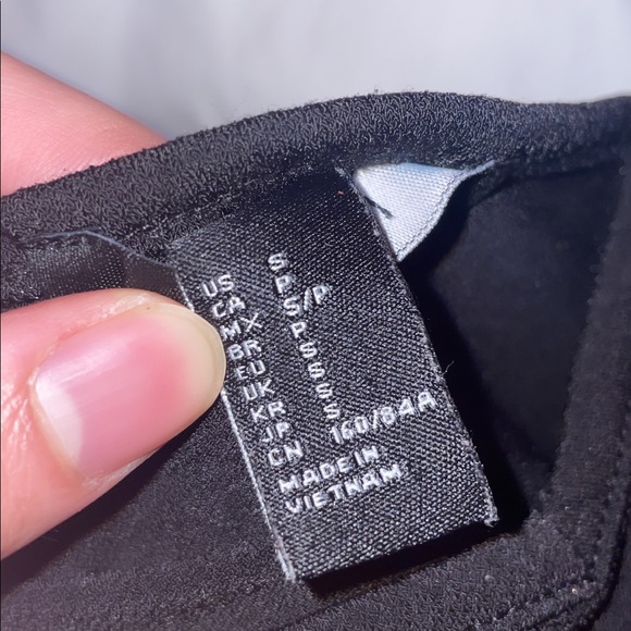 ✨ Plunge Dressy Bodysuit - Picture 7 of 9